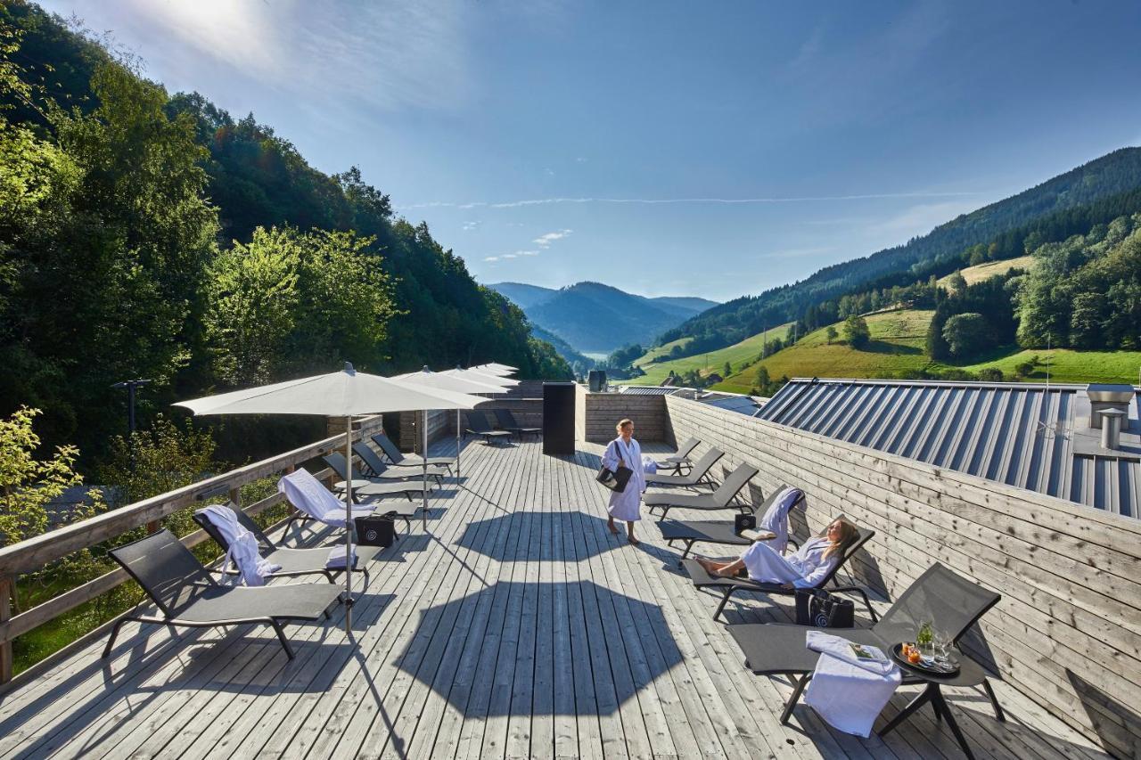 Elzland Hotel Pfauen Wellness & Spa Elzach Exterior photo